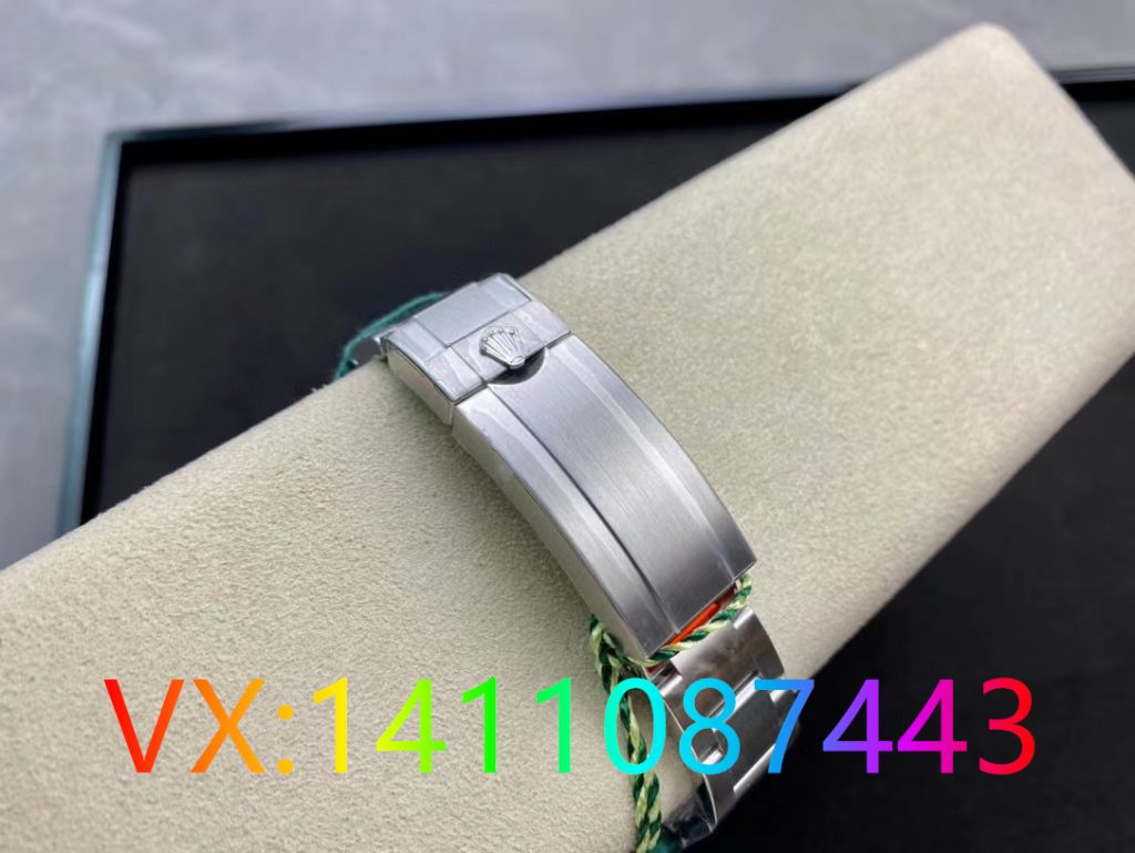 VS廠丹東3135機芯讓綠水鬼續(xù)航更持久，耐久度出奇制勝！