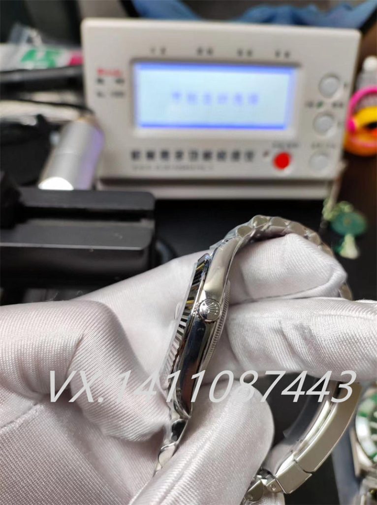 VS廠勞力士日志和正品的質量差異主要體現在哪里？
