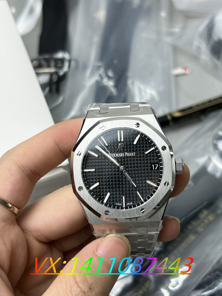 深度評(píng)測(cè)：ZF廠愛彼15500皇家橡樹V2版復(fù)刻表做工質(zhì)量
