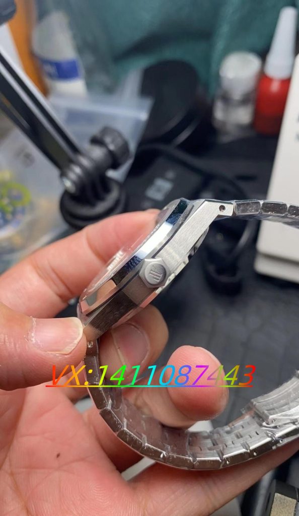 深度解析:APS愛彼15450女款37mm女表究竟好在哪？