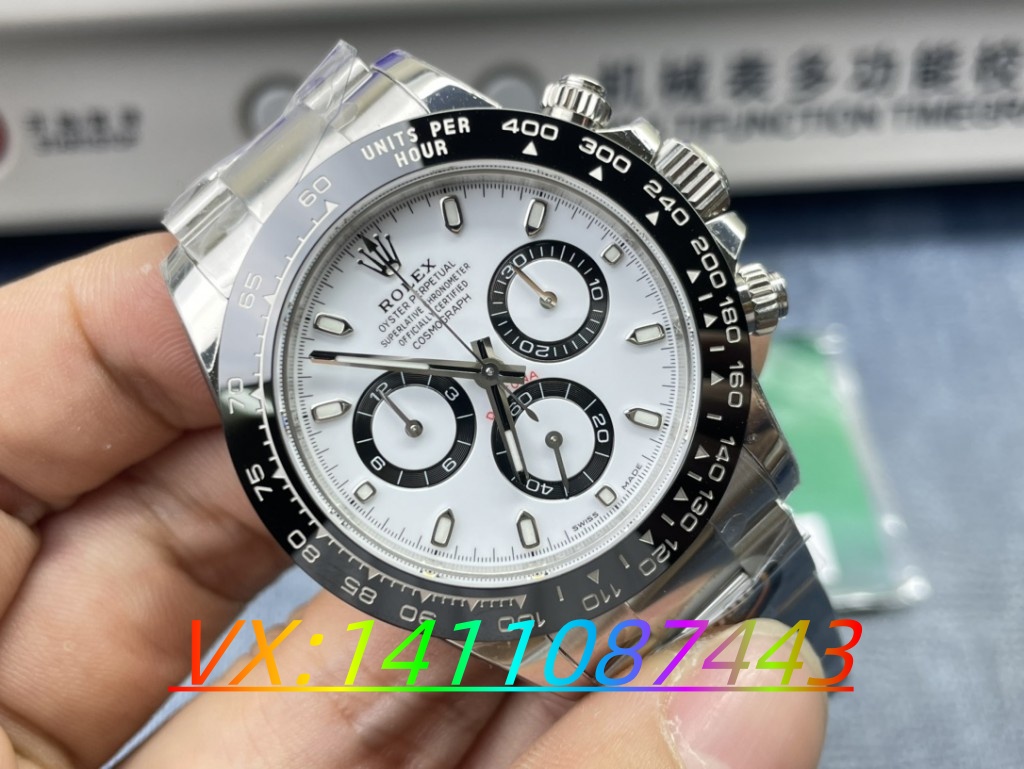 BT廠勞力士熊貓迪通拿搭載4130機(jī)芯:與正品對(duì)比全解析