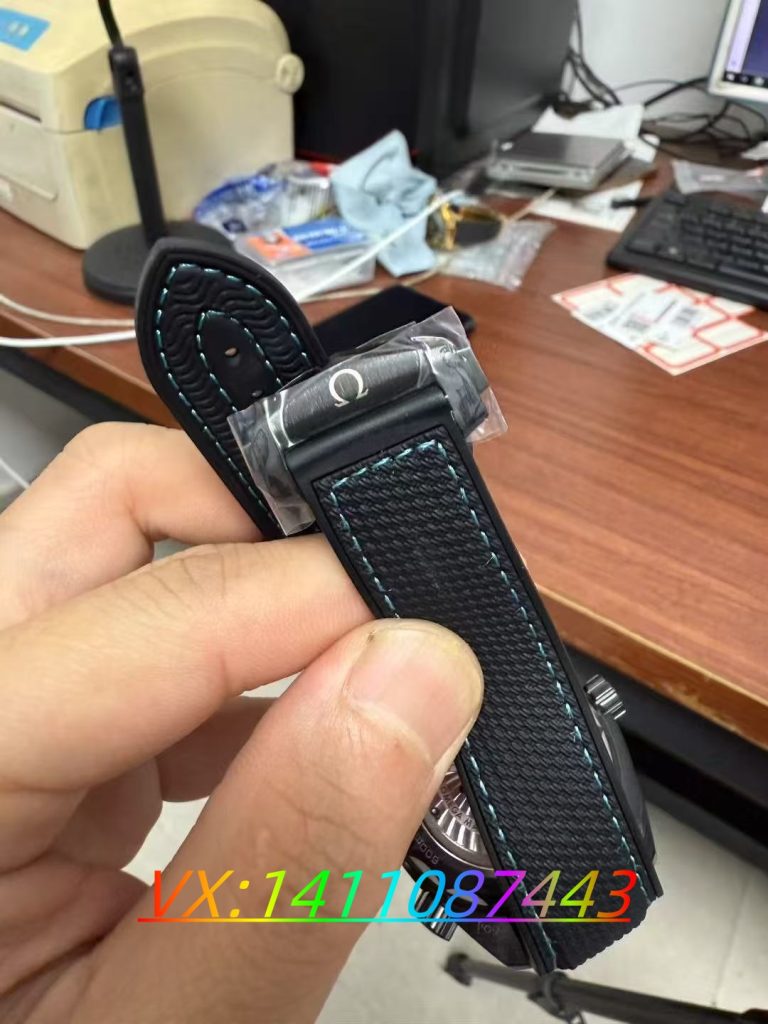 VS廠新品Seamaster系列腕表評測:20周年的炫酷巨作?