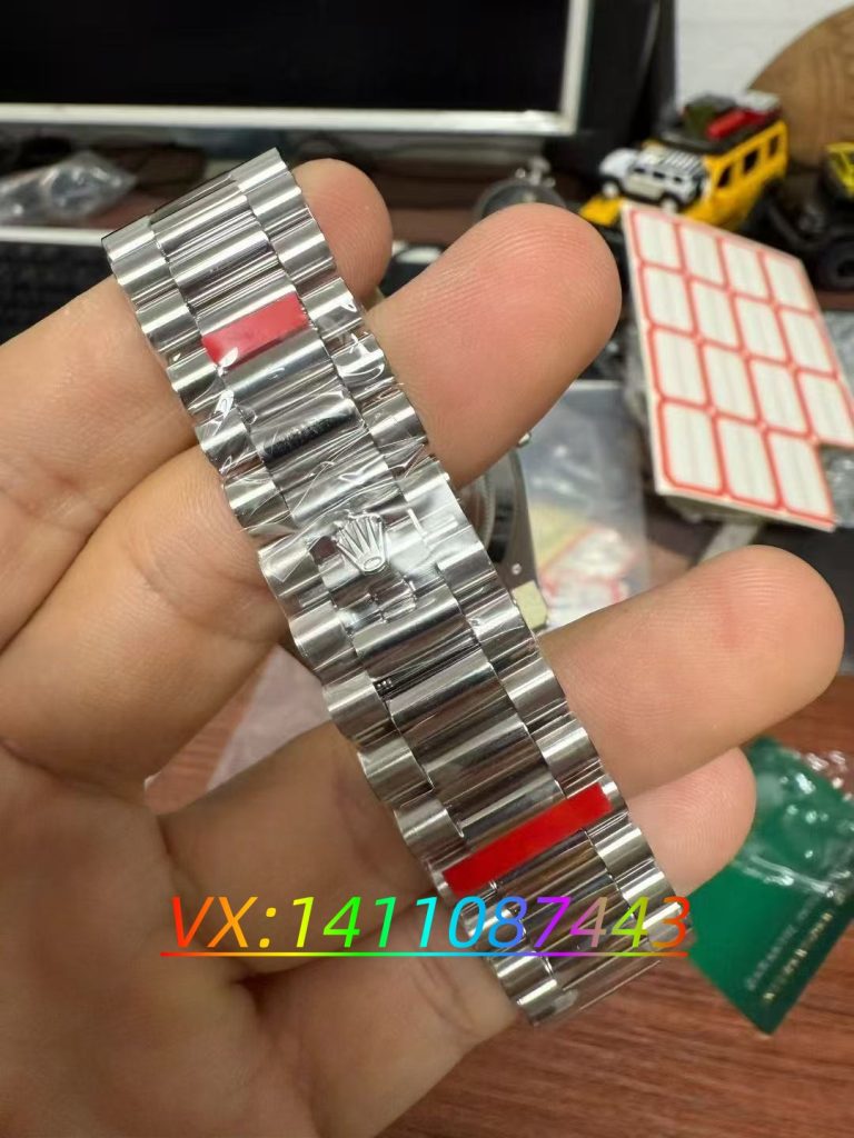 VS廠勞力士腕表搭載丹東3235一體機芯深度評測