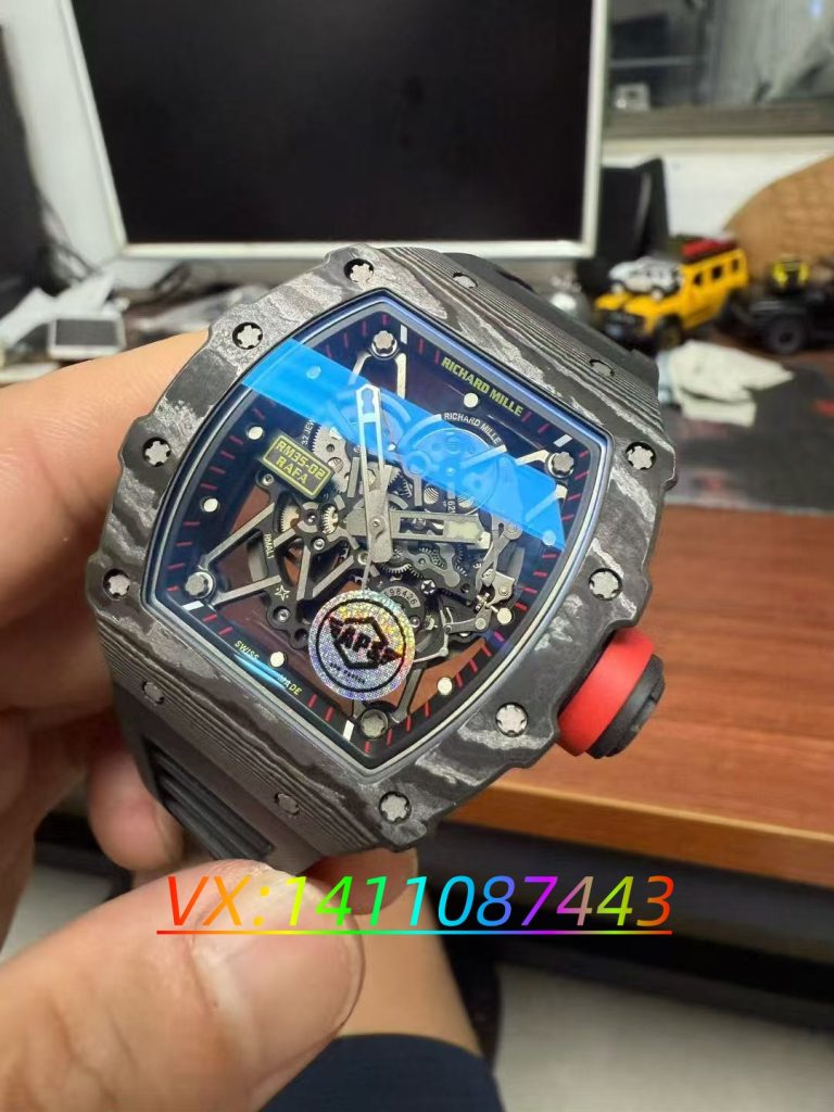 Aps理查德RM35-02復刻表深度評測:ntpt表殼與無卡度機芯的卓越融合?