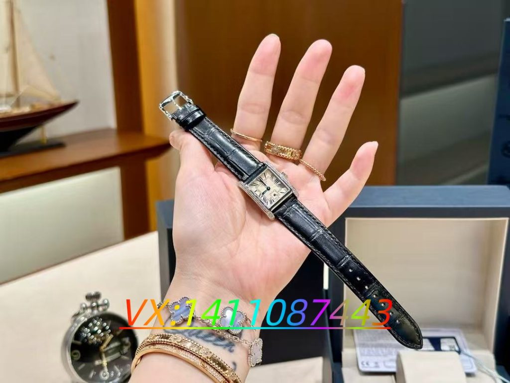 AF浪琴迷你黛綽維納系列新款腕表深度評測?